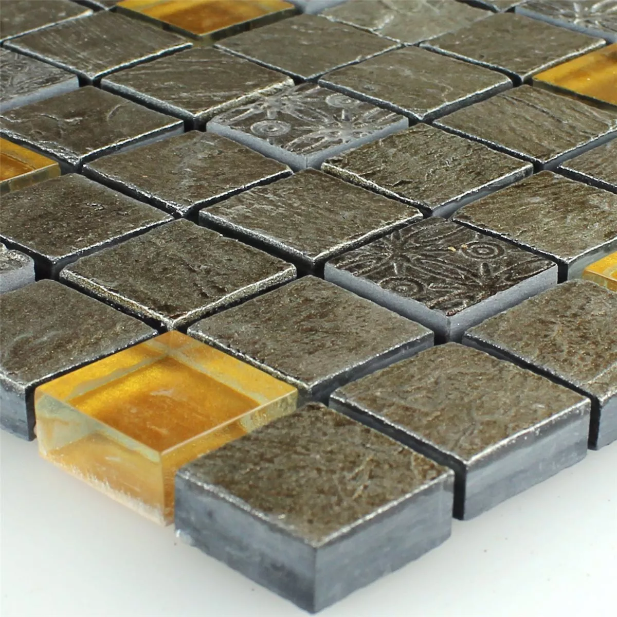 Muster von Mosaikfliesen Glas Naturstein Grau Orange