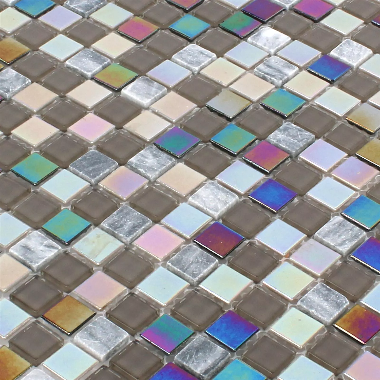 Muster von Mosaikfliesen Tallinn Marmor Glas Perlmutt Grau Braun