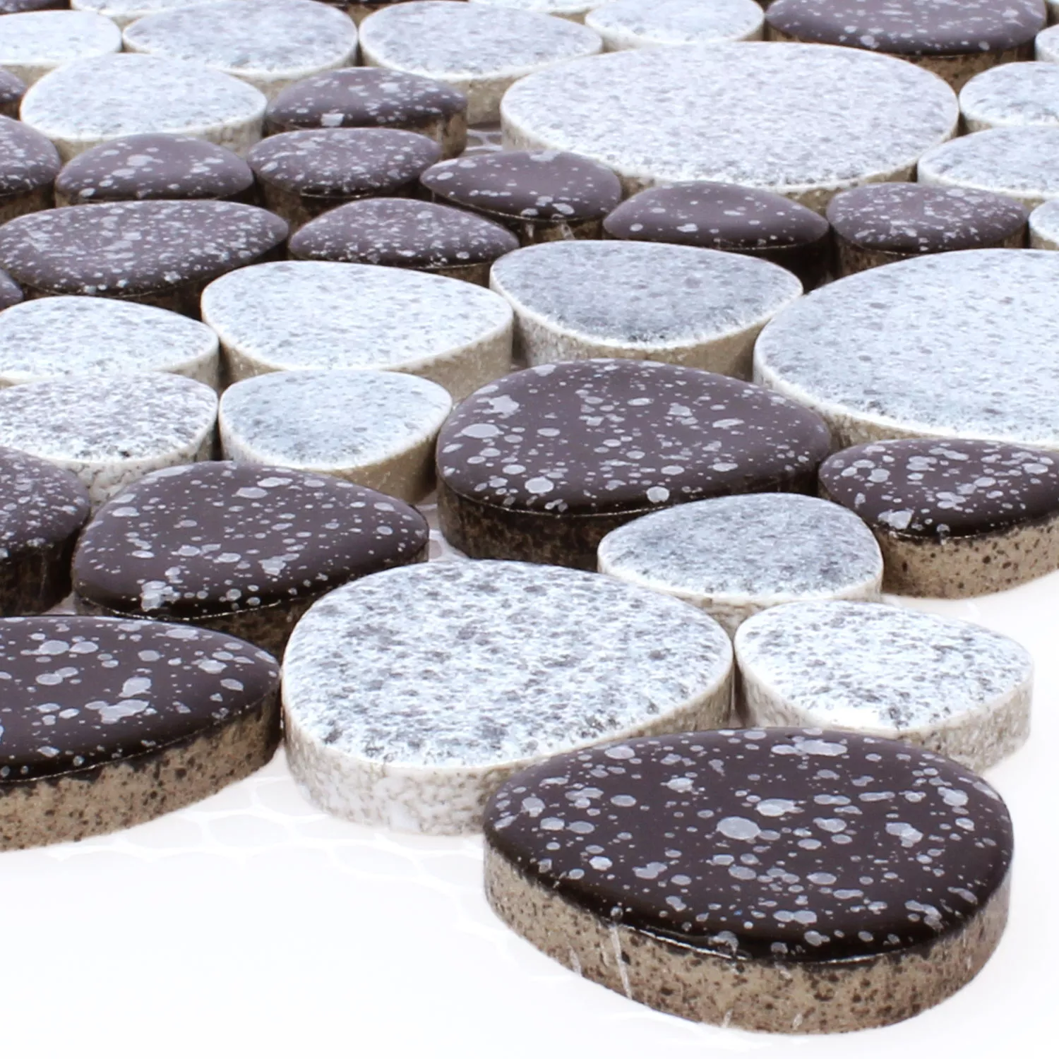 Keramikmosaik Fliesen Flusskiesel Optik Maintower Schwarz Weiß Keramikmosaik Fliesen Flusskiesel Optik Maintower Schwarz Weiß