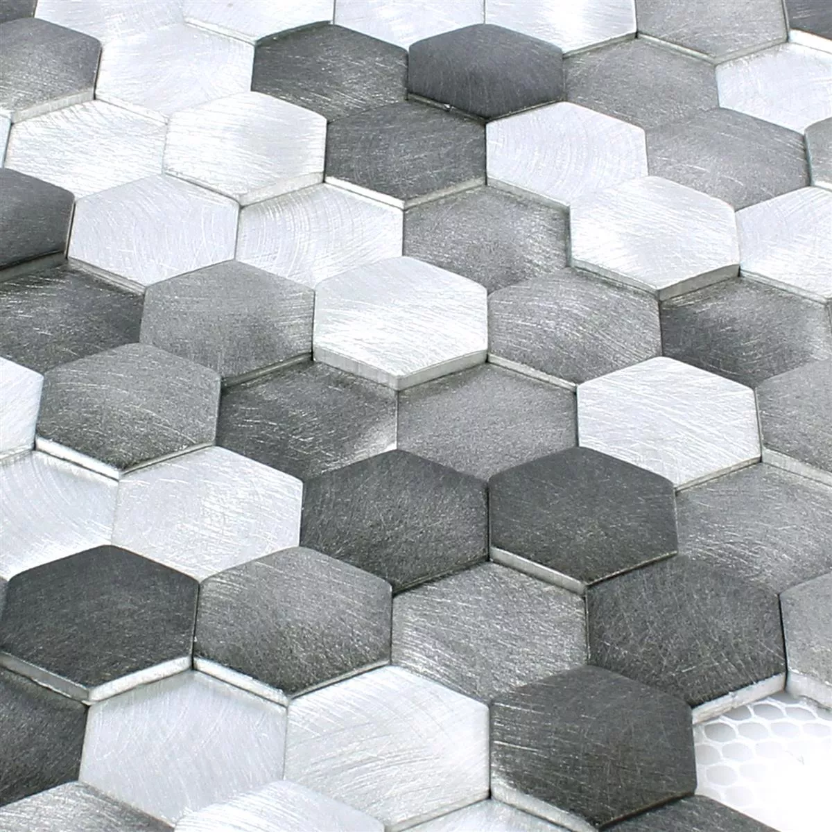 Muster von Mosaikfliesen Sindos Hexagon 3D Schwarz Silber