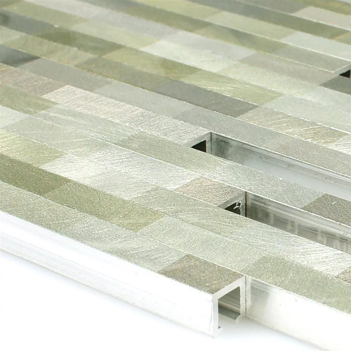Muster von Mosaikfliesen Aluminium Wishbone Grün Silber