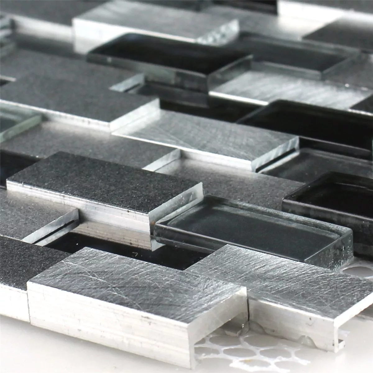 Muster von Mosaikfliesen Aluminium Glas Design D Schwarz Silber