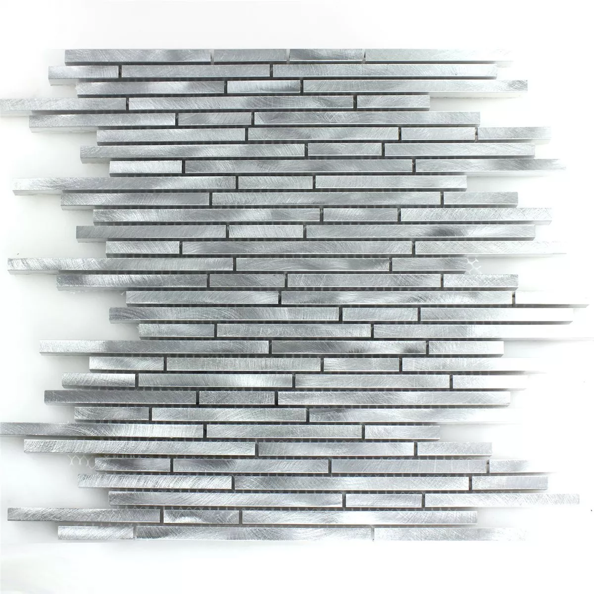 Muster von Mosaikfliesen Aluminium Silber Stripes