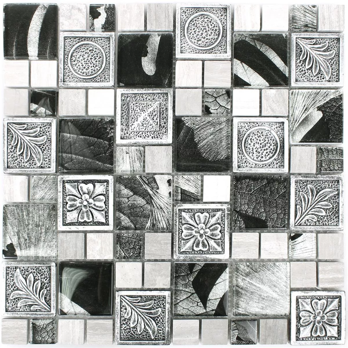 Muster von Mosaikfliesen Levanzo Glas Resin Ornament Mix Silber