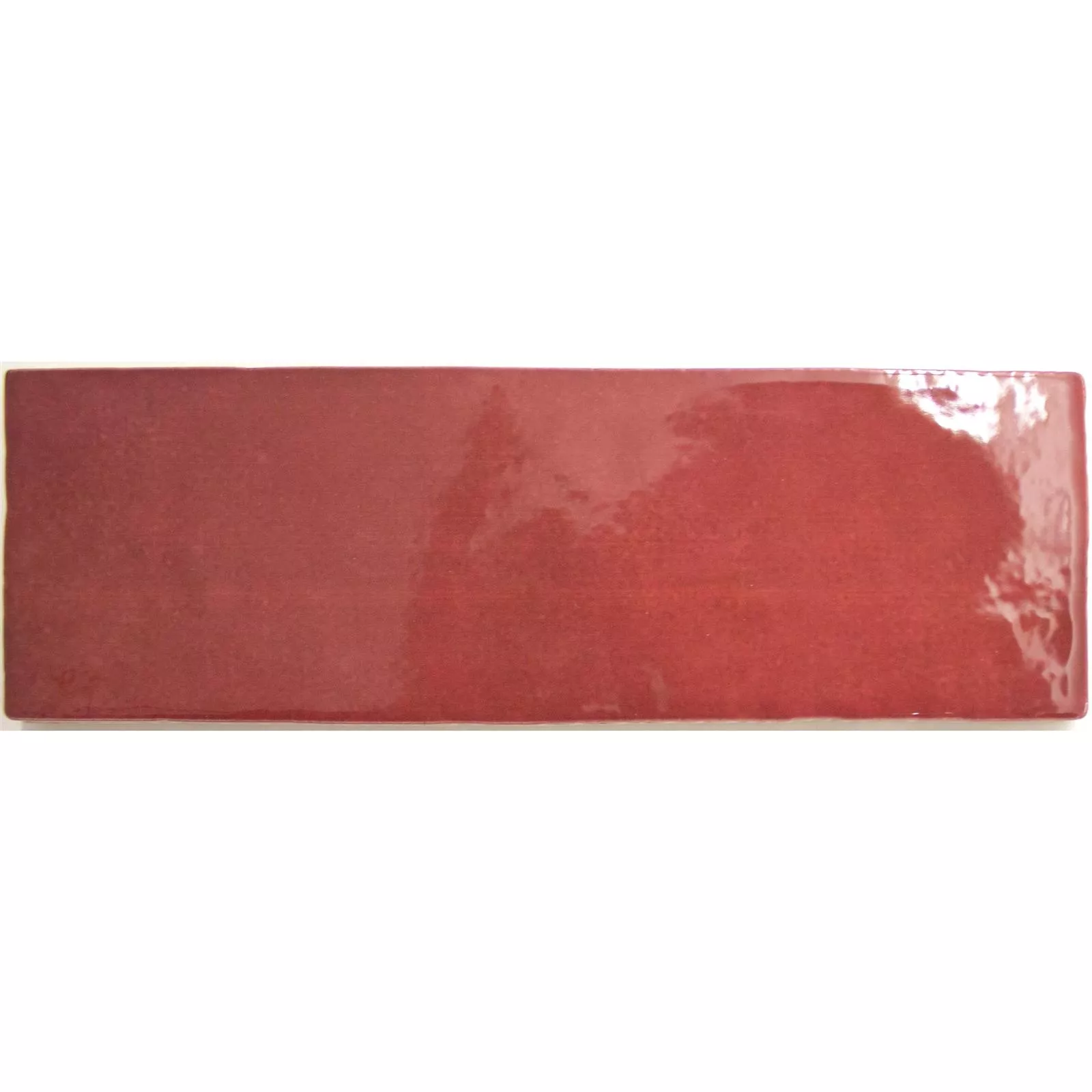 Wandfliesen Concord Wellenoptik Rot 6,5x20cm Wandfliesen Concord Wellenoptik Rot 6,5x20cm