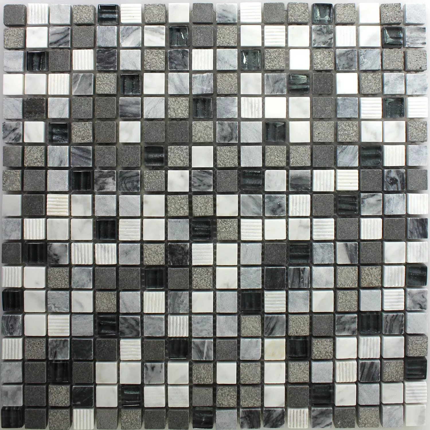 Muster von Mosaikfliesen Glas Naturstein Kodiak Grau Mix