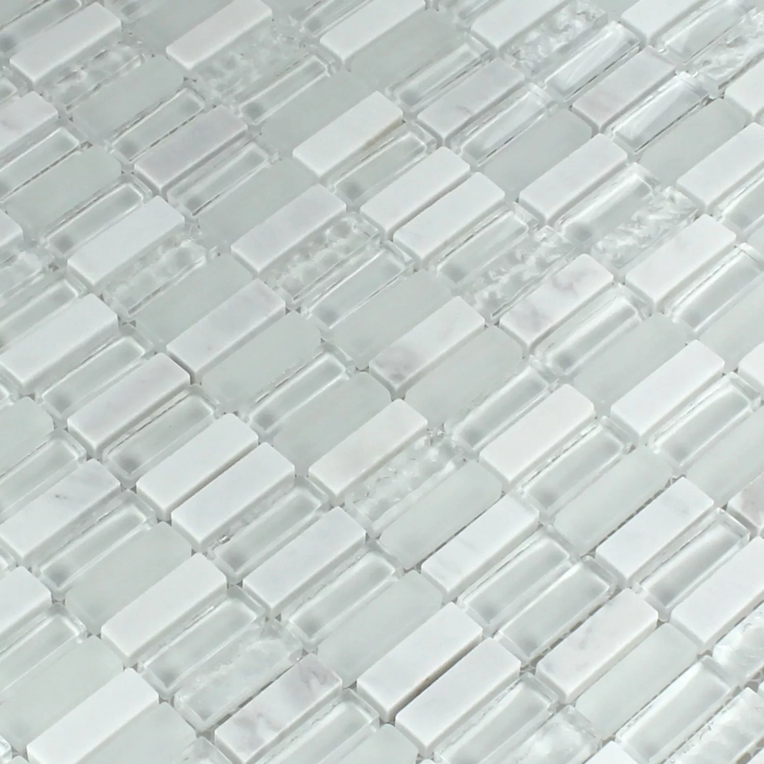 Muster von Mosaikfliesen Marmor Weiß Mix 