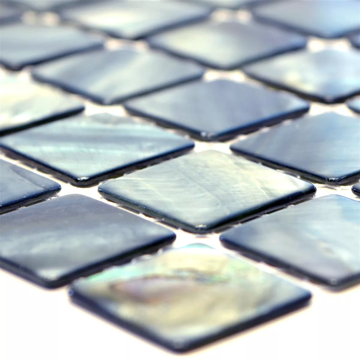 Muster von Mosaikfliesen Perlmutt Xenia Blau Grau
